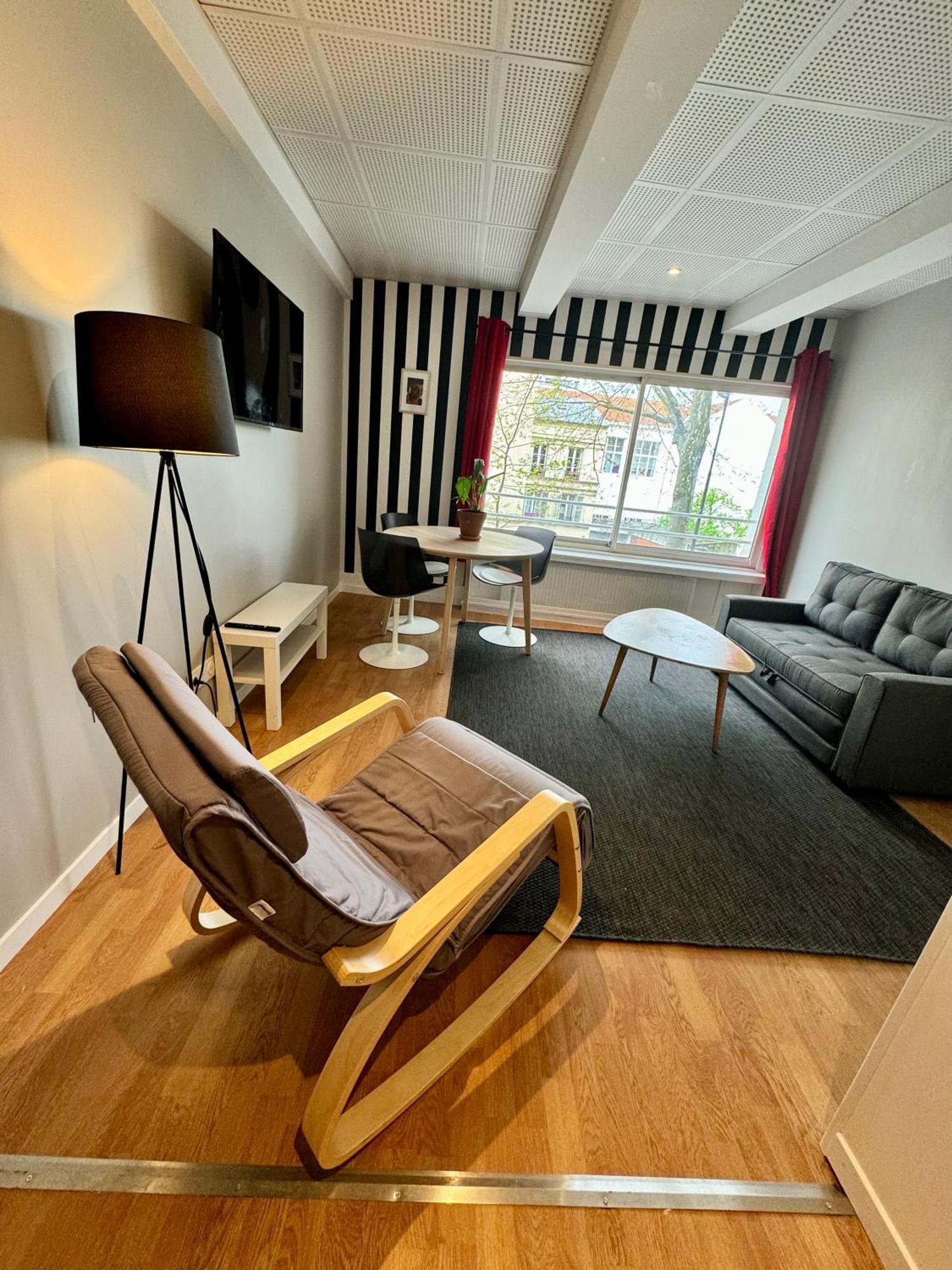 Appartement Lumineux Et Renove Pres De Montmartre "Amelie" パリ エクステリア 写真